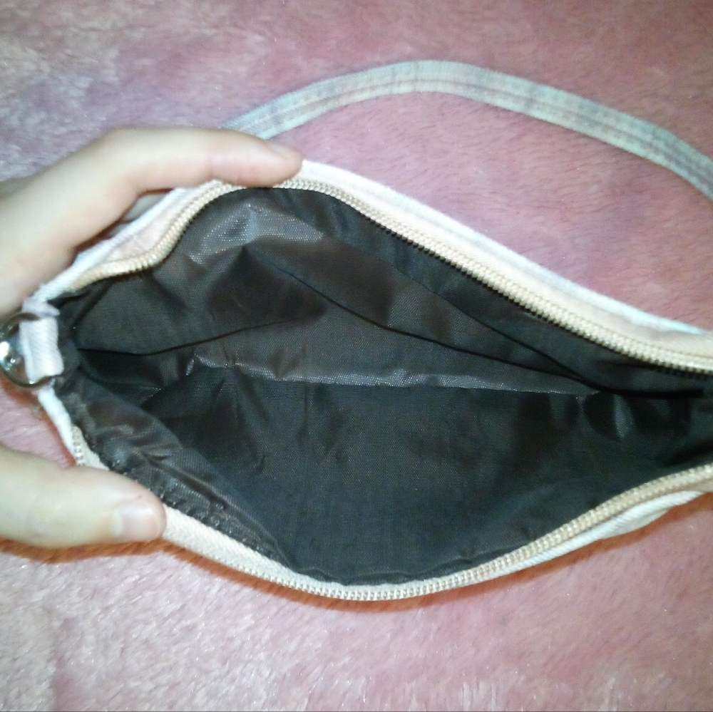 Shein Hand Purse - Picture 2 of 2